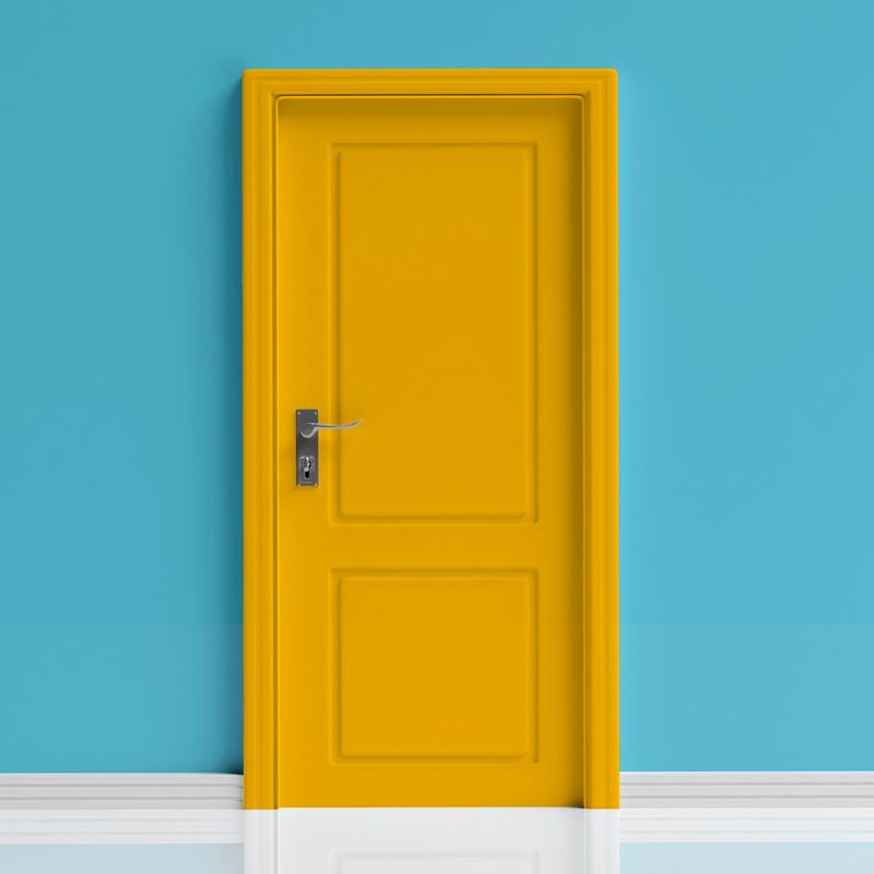 Porta-Amarelo-Ouro.jpg