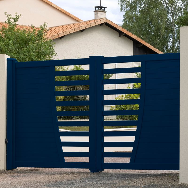 Portao Azul del rey.jpg